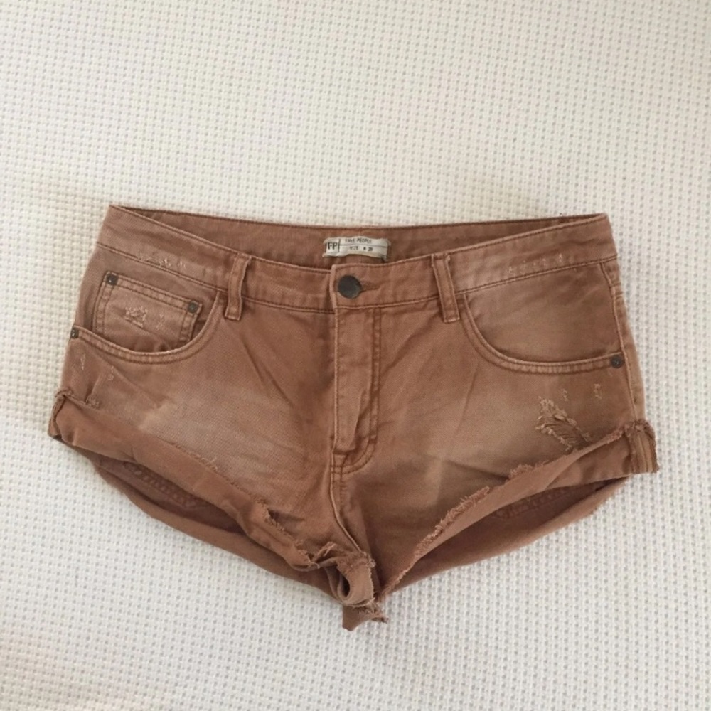Free People Irreplaceable cutoff denim shorts 28